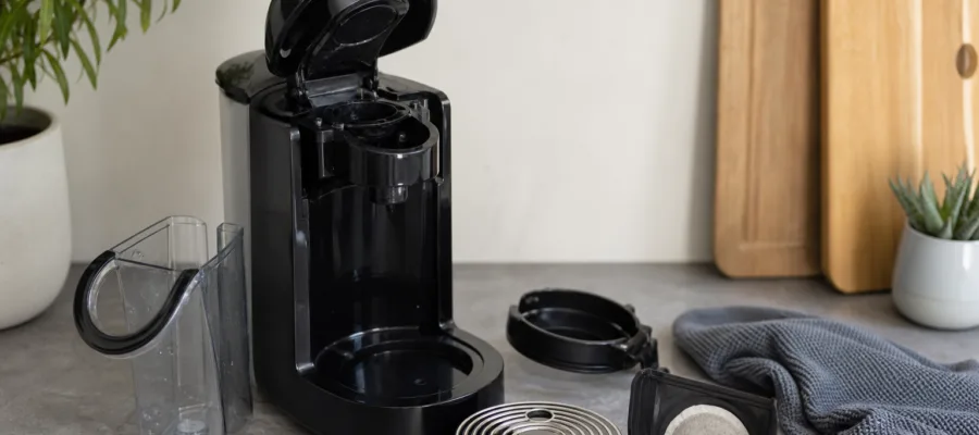 Kaffeepadmachine taeglich reinigen: Diese Schritte sind wichtig